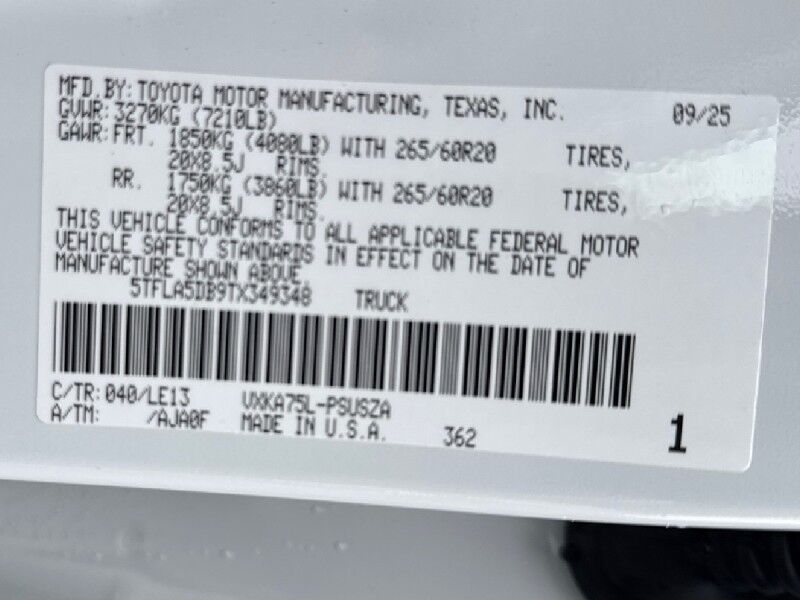 2026 Toyota Tundra SR5 CrewMax Cab 4WD w/ SR5 Premium Package Arlington VA