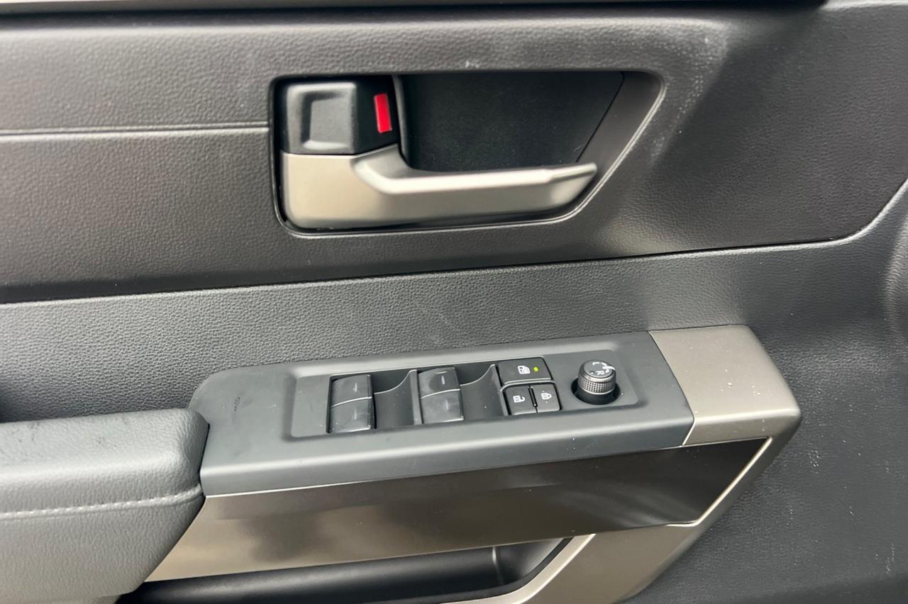 2026 Toyota Tundra SR5 Ontario OR