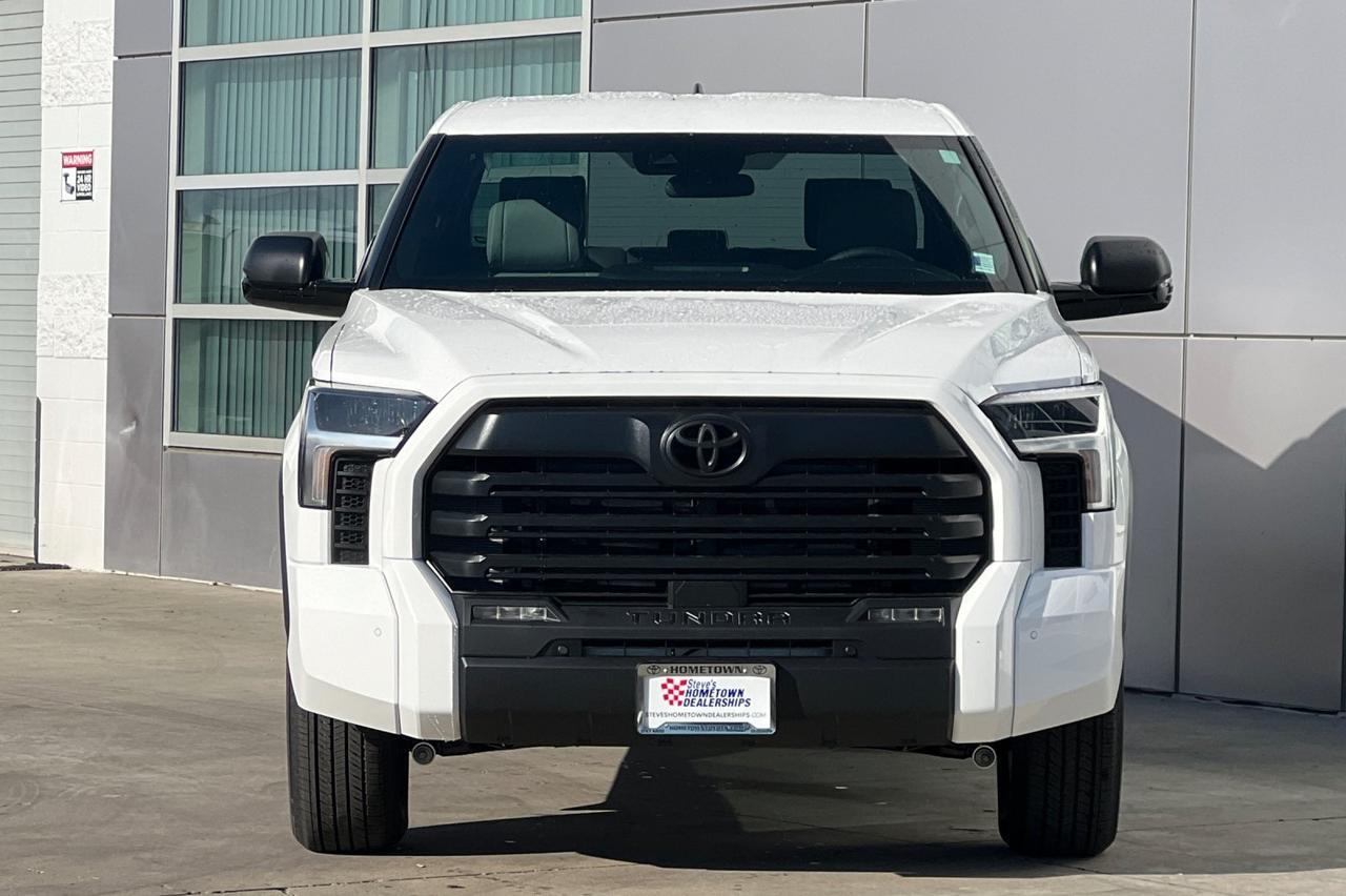 2026 Toyota Tundra SR5 Ontario OR