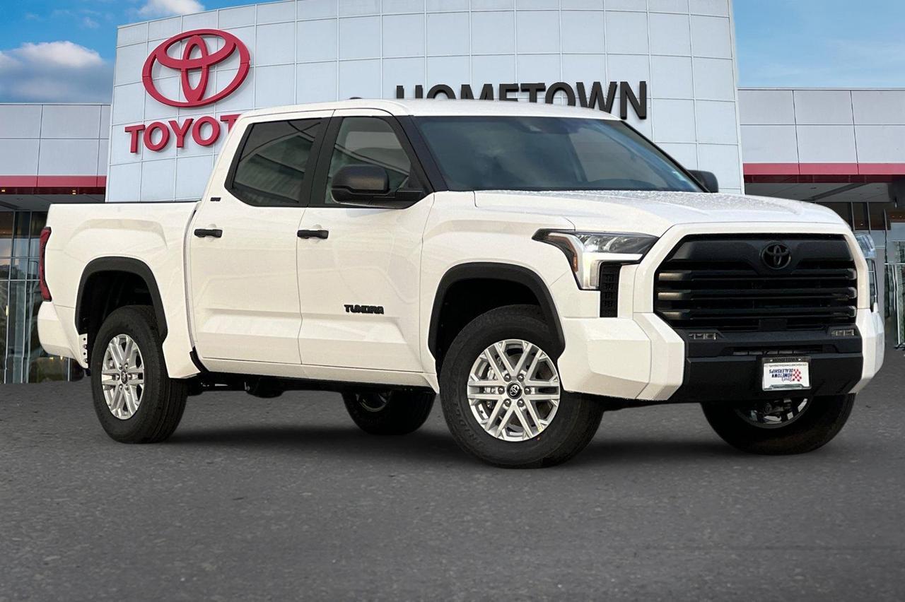 2026 Toyota Tundra SR5 Ontario OR