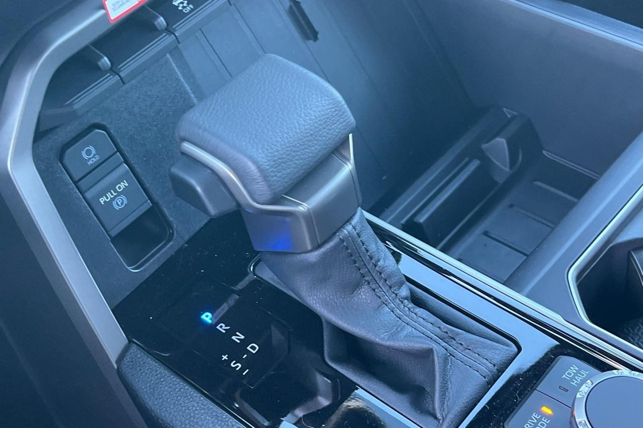 2026 Toyota Tundra SR5 Ontario OR