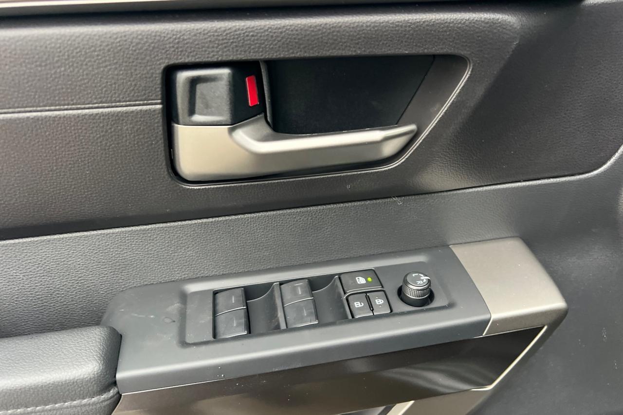 2026 Toyota Tundra SR5 Ontario OR