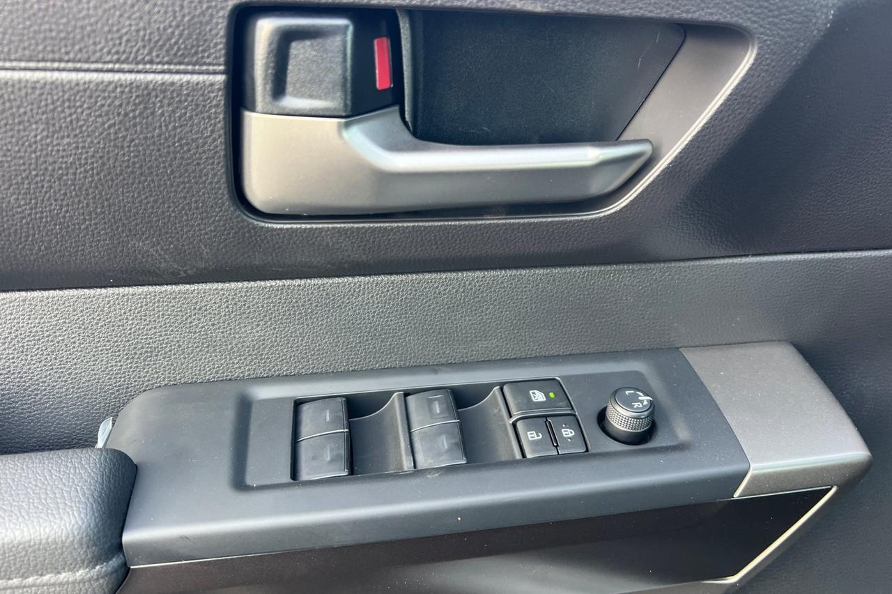 2026 Toyota Tundra SR5 Ontario OR