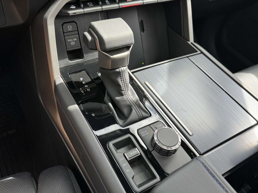 2026 Toyota Tundra i-FORCE MAX Platinum i-FORCE MAX Fredericksburg VA