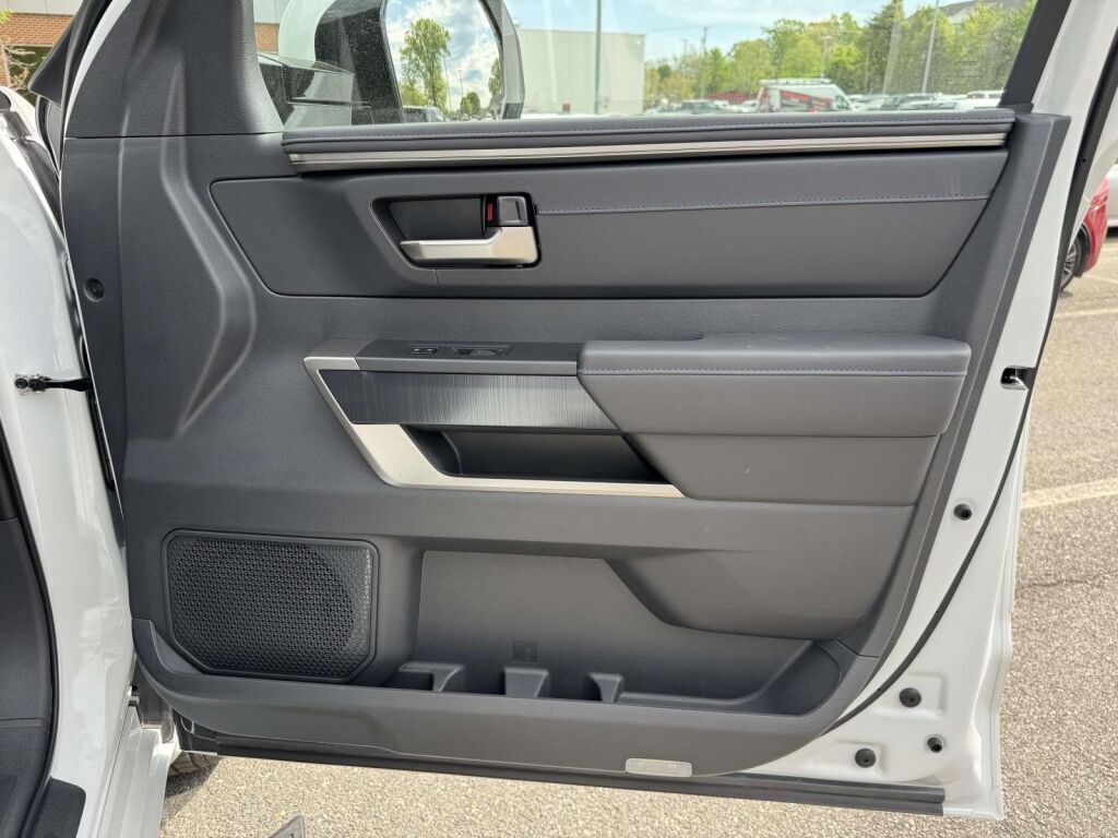 2026 Toyota Tundra i-FORCE MAX Platinum i-FORCE MAX Fredericksburg VA