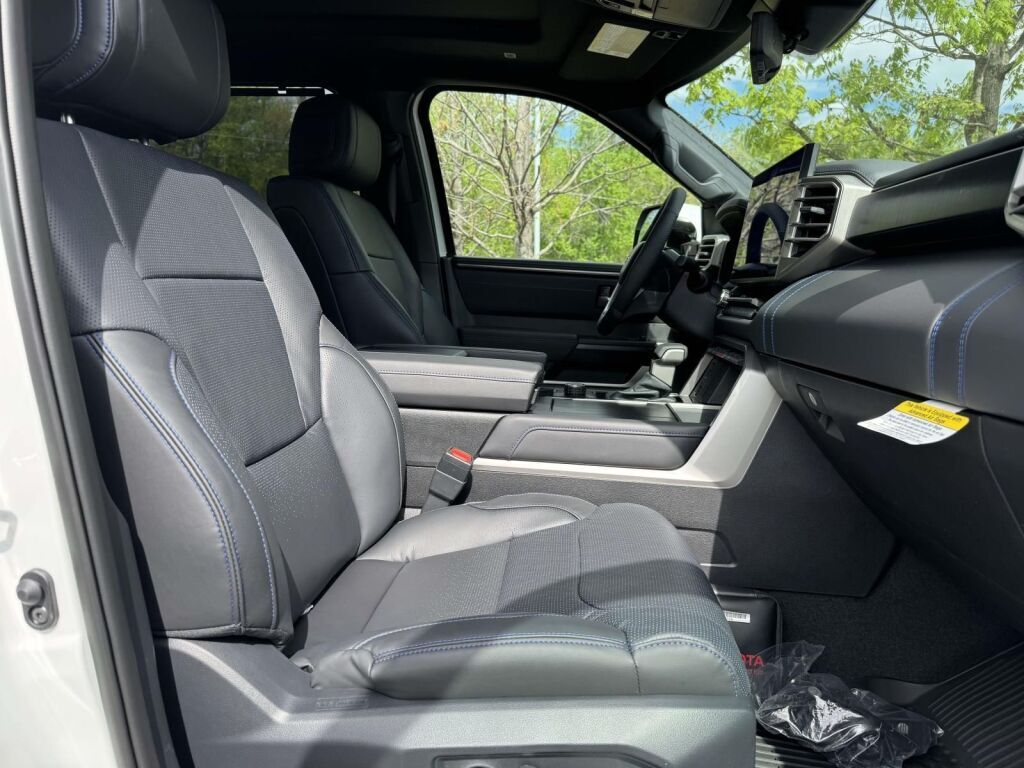 2026 Toyota Tundra i-FORCE MAX Platinum i-FORCE MAX Fredericksburg VA