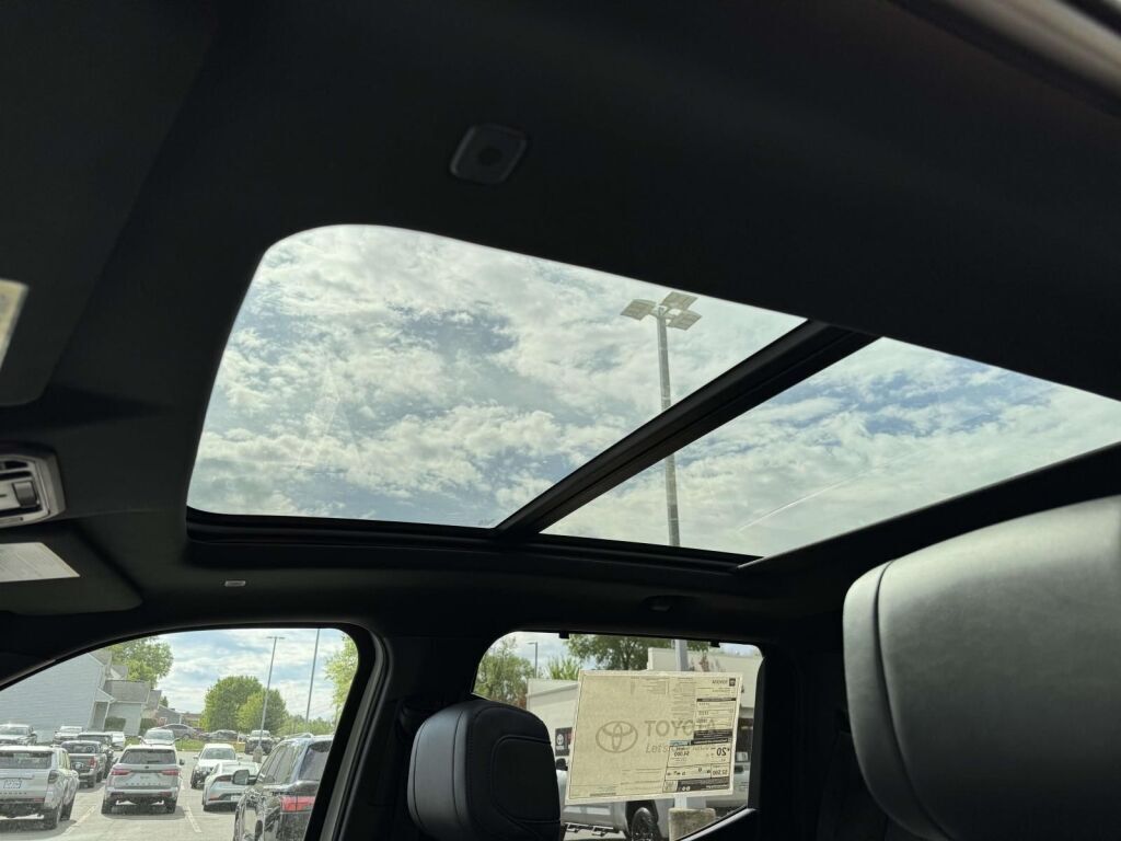 2026 Toyota Tundra i-FORCE MAX Platinum i-FORCE MAX Fredericksburg VA