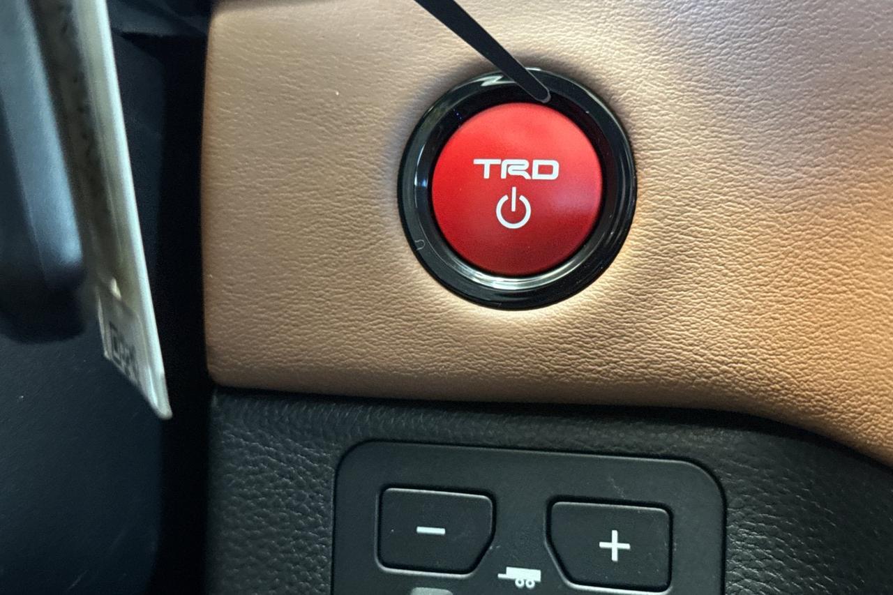 2026 Toyota Tundra i-FORCE MAX Tundra 1794 Edition Roseville CA