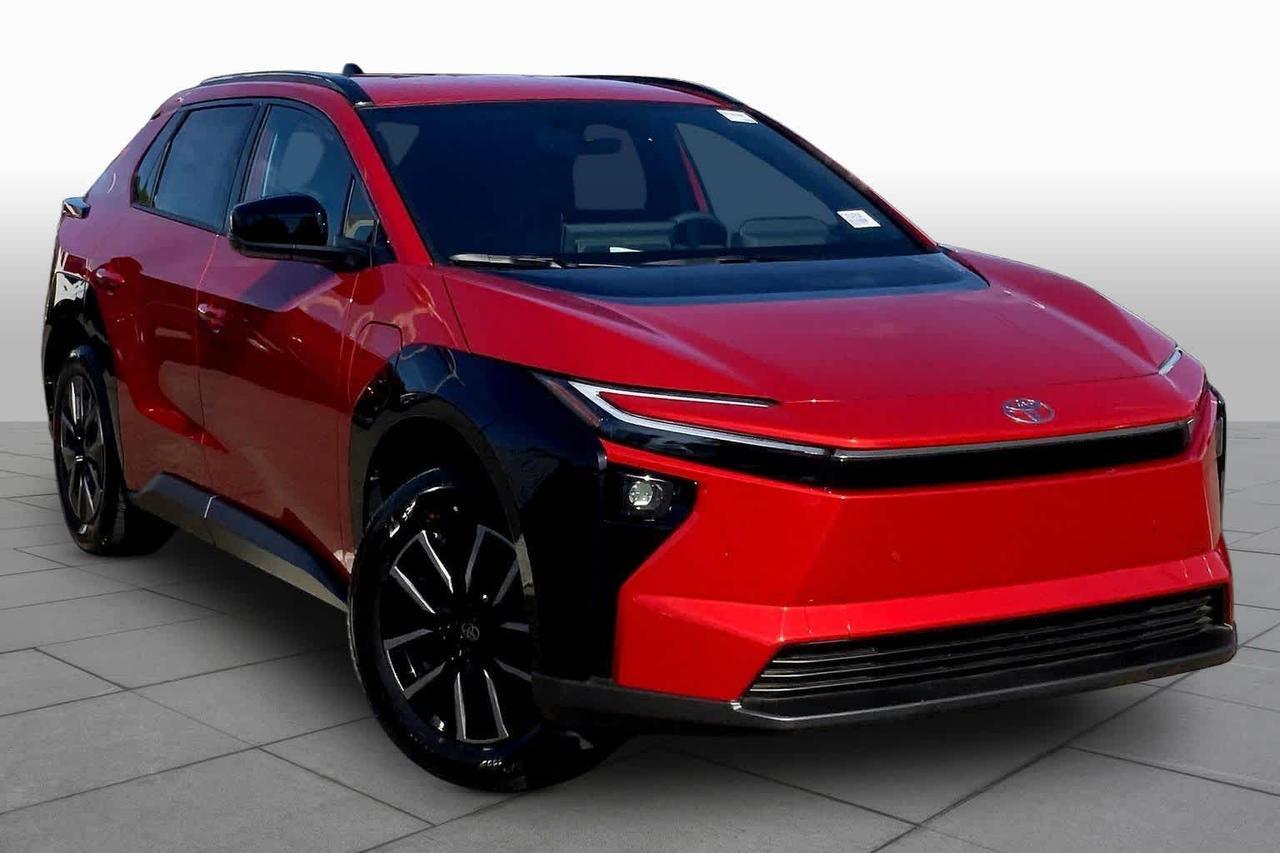 2026 Toyota bZ XLE Plus