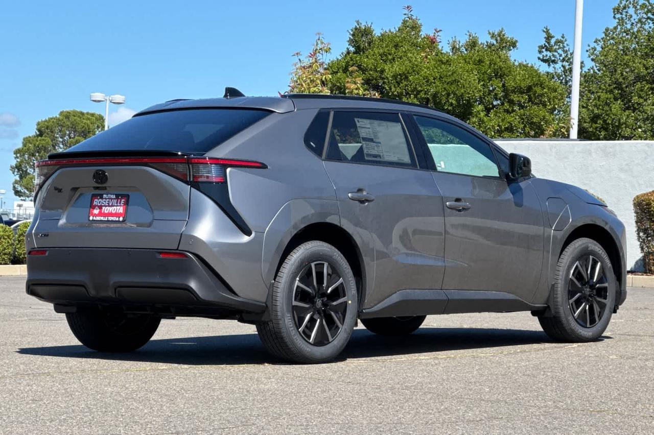 2026 Toyota bZ XLE Plus