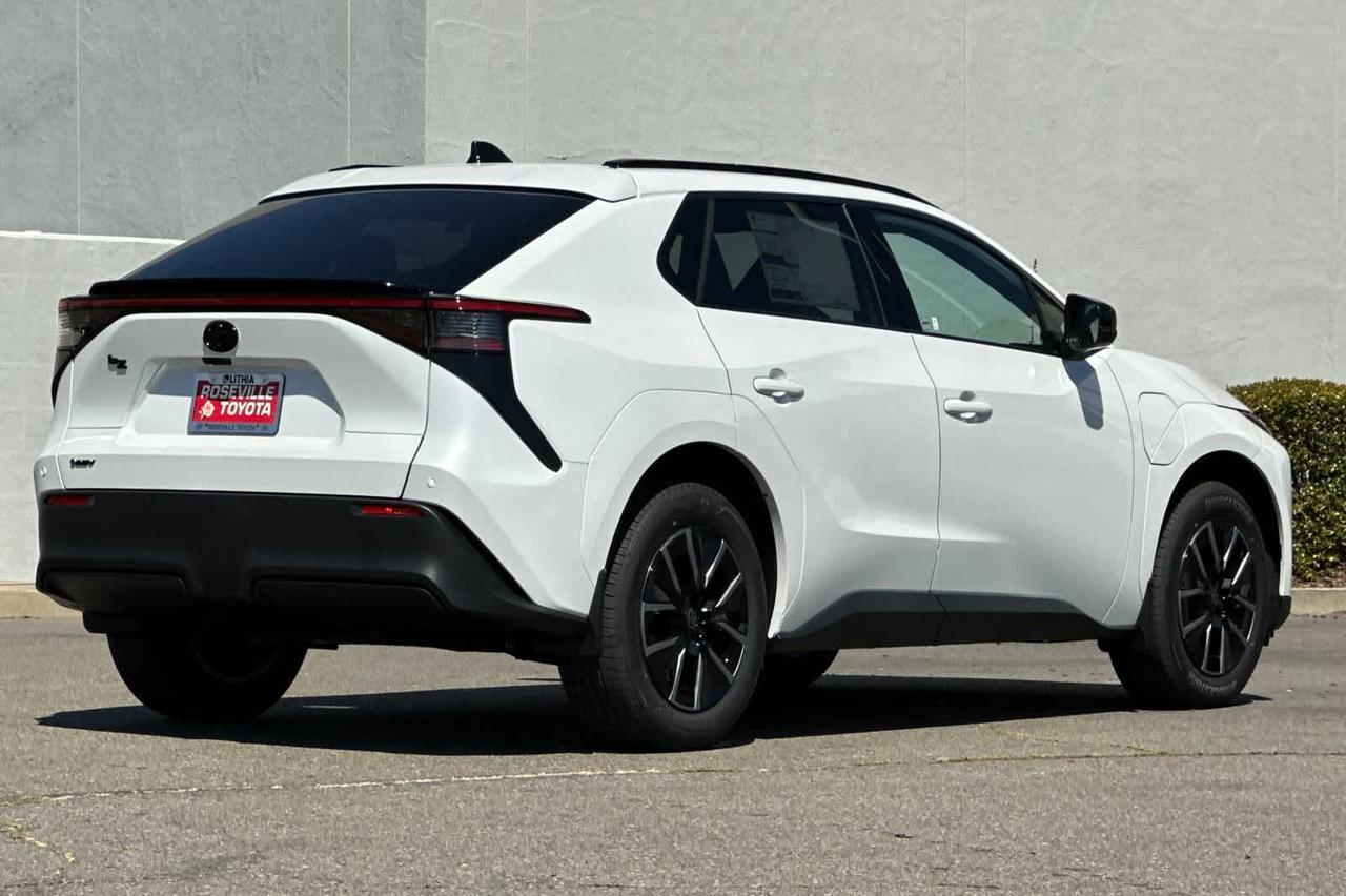 2026 Toyota bZ XLE Plus