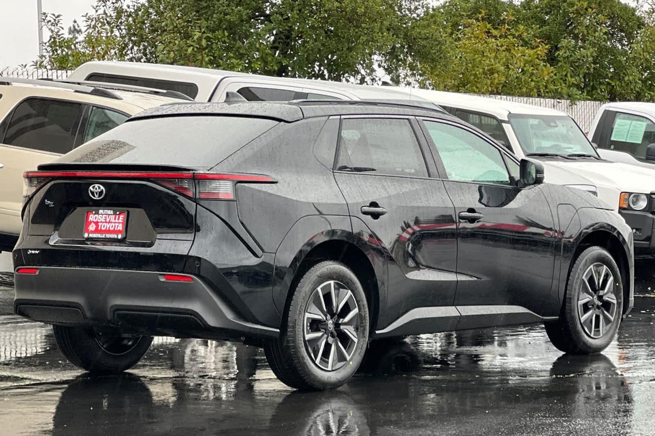 2026 Toyota bZ XLE Plus