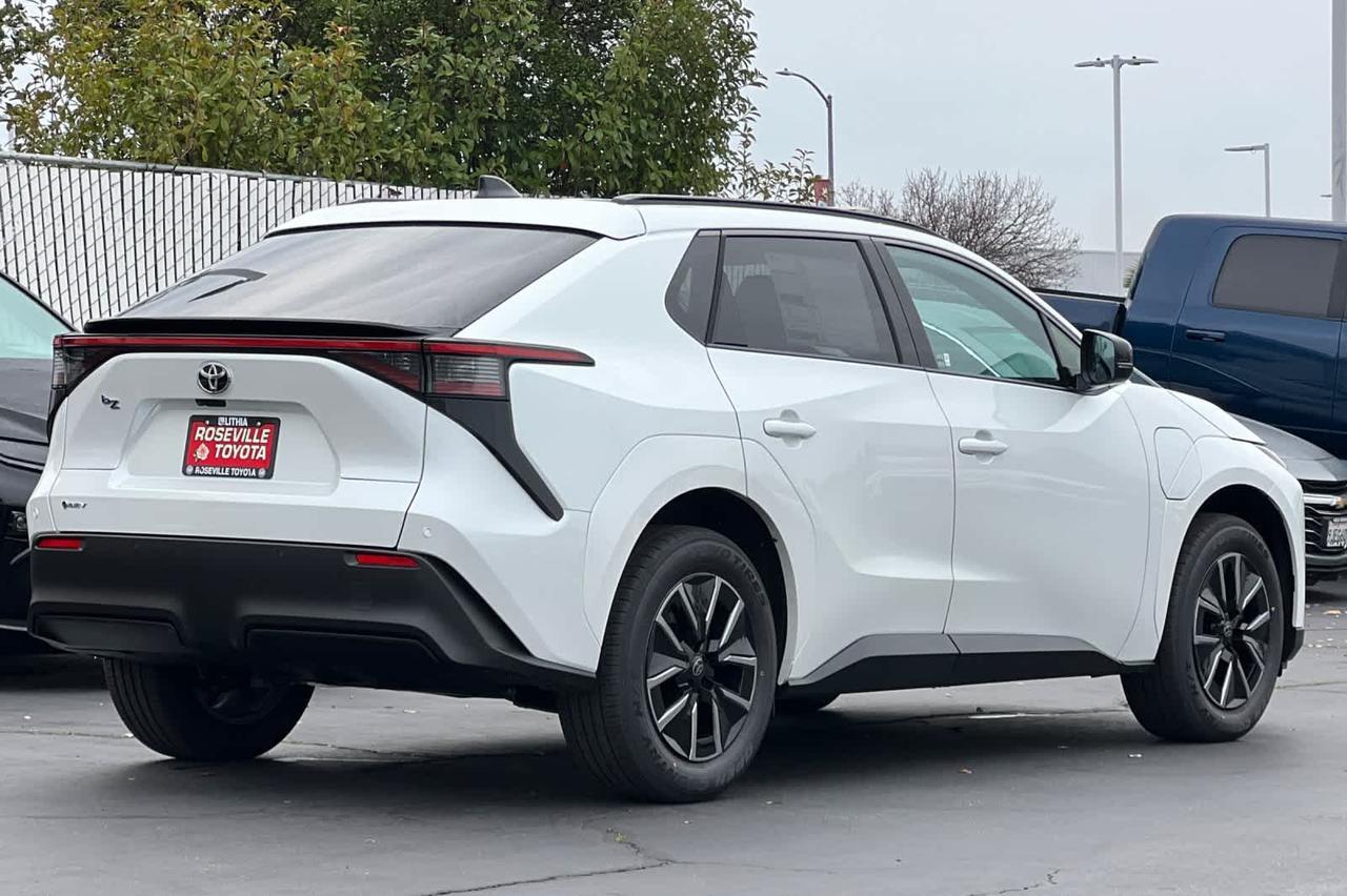 2026 Toyota bZ XLE Plus