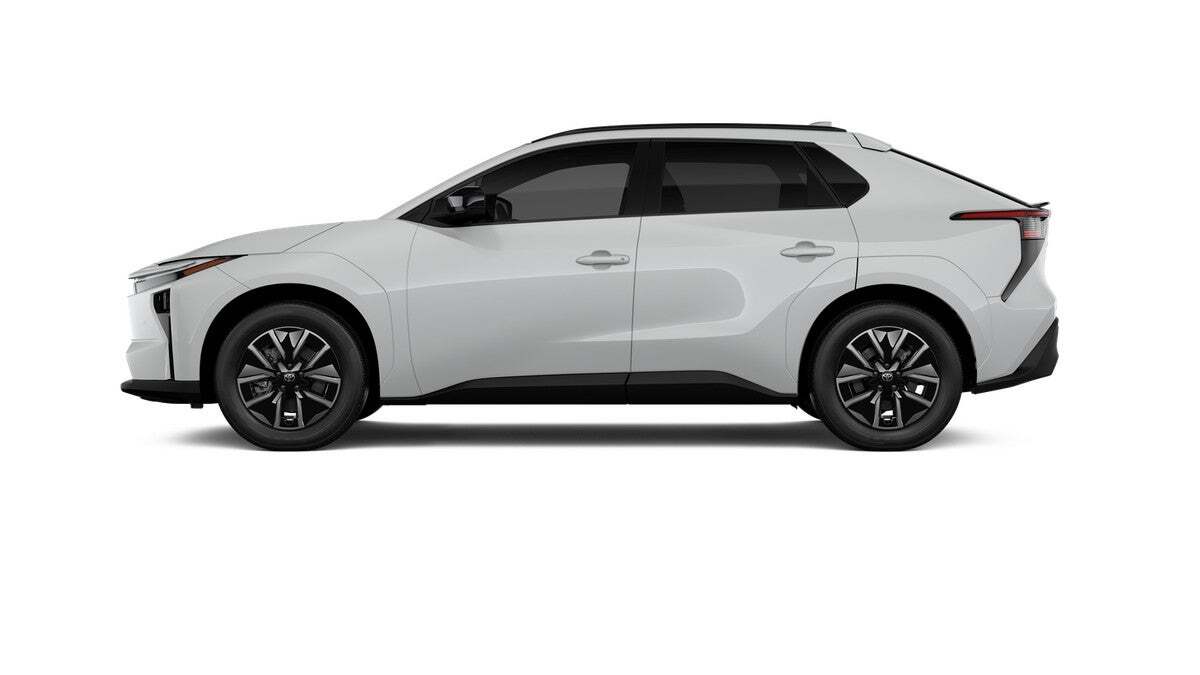 2026 Toyota bZ XLE Roseville CA