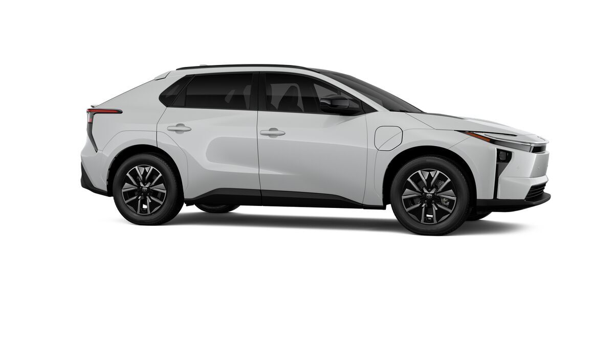 2026 Toyota bZ XLE Stafford VA