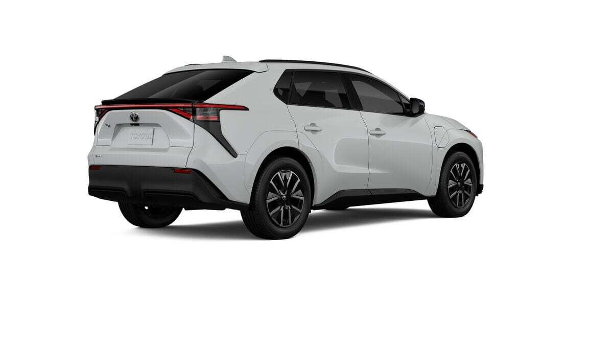 2026 Toyota bZ XLE Fredericksburg VA
