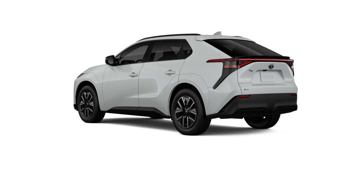 2026 Toyota bZ XLE Fredericksburg VA