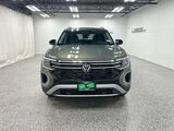 2026 Volkswagen Atlas 2.0T Peak Edition Oshkosh WI