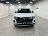 2026 Volkswagen Atlas 2.0T Peak Edition Oshkosh WI