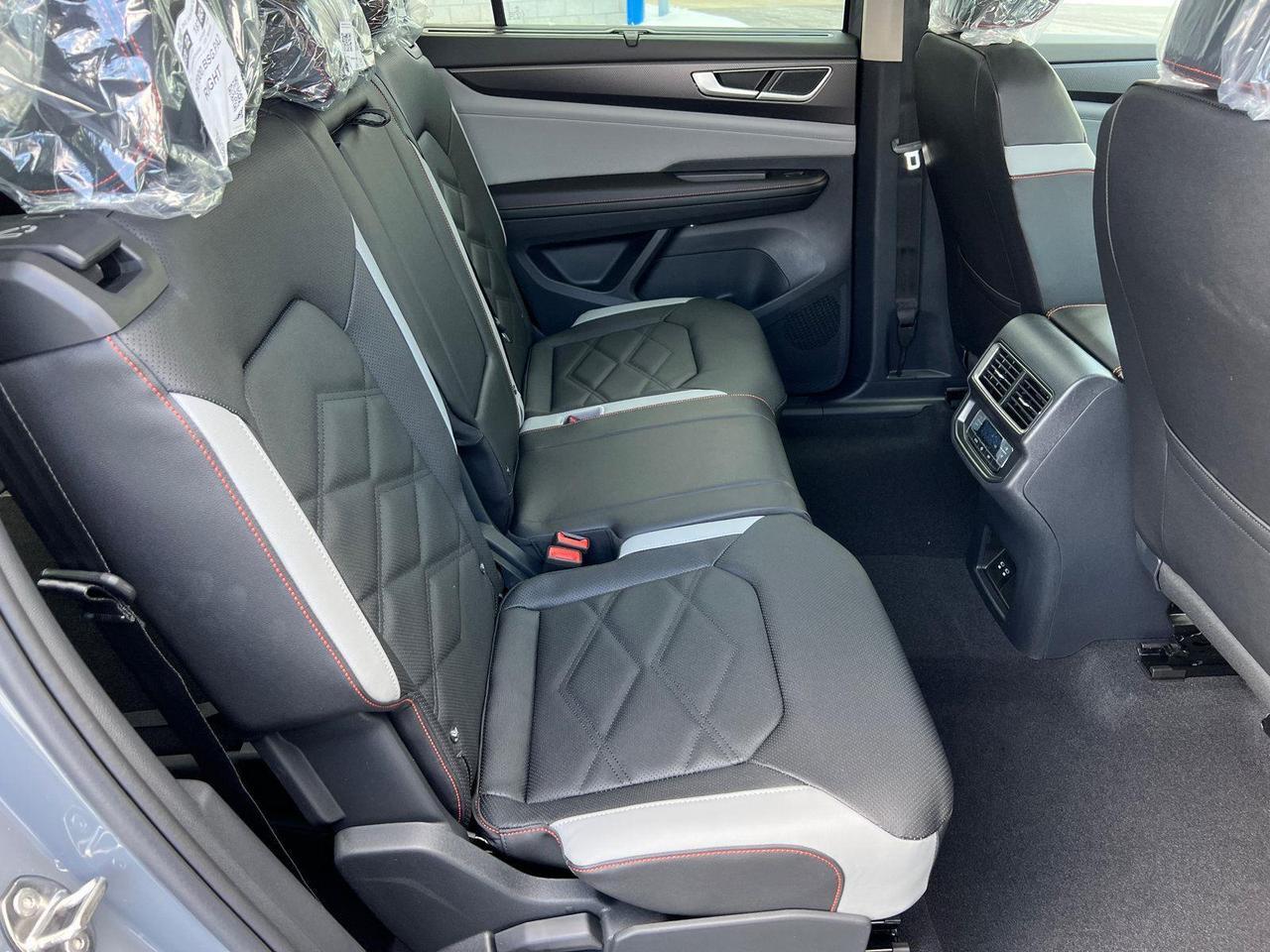 2026 Volkswagen Atlas 2.0T Peak Edition Hagerstown MD