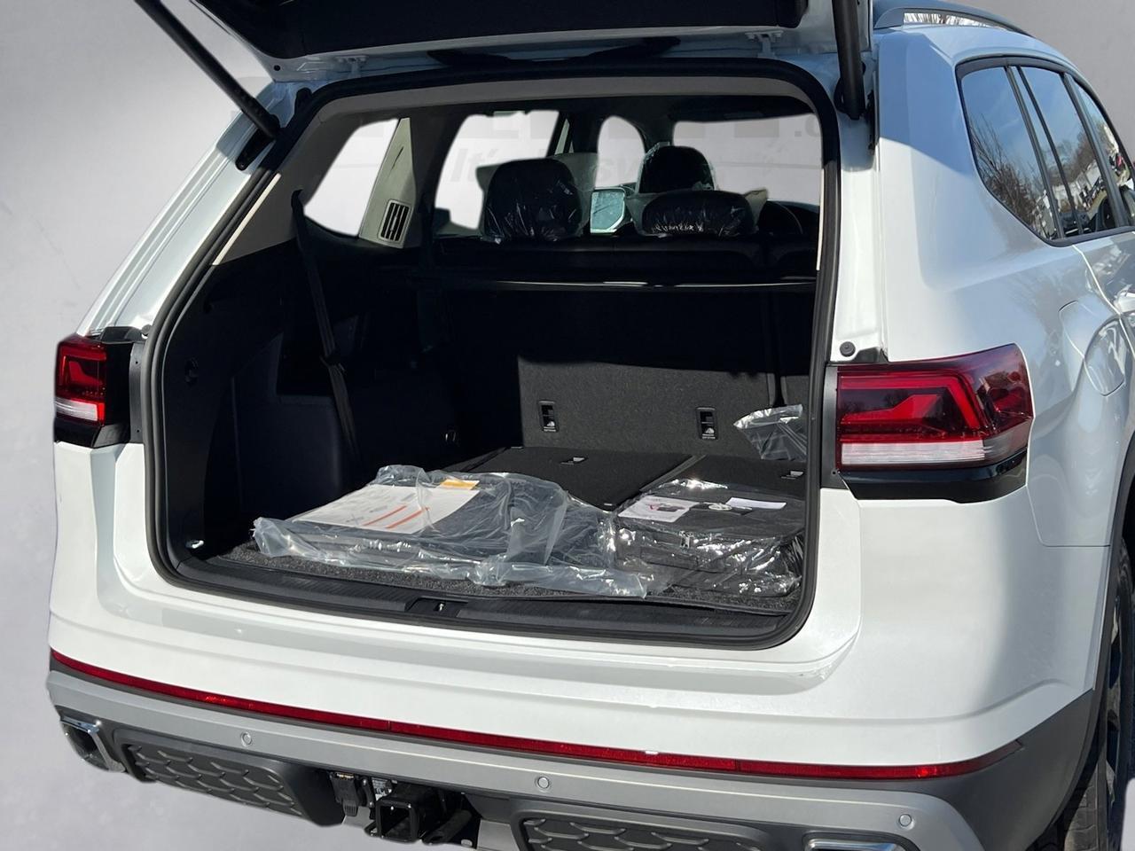 2026 Volkswagen Atlas 2.0T Peak Edition Hagerstown MD