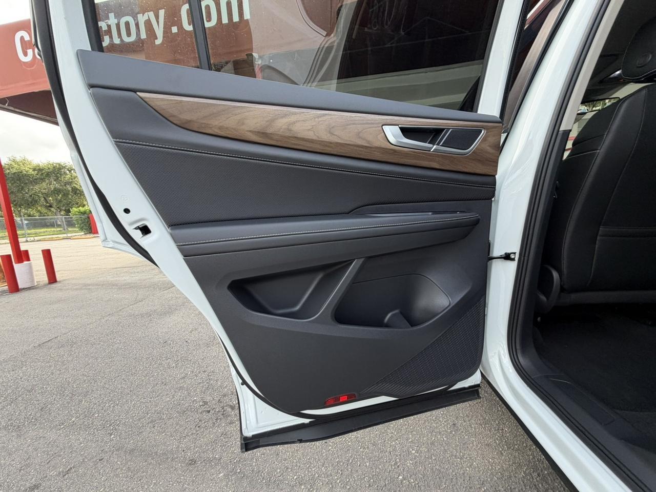 2026 Volkswagen Atlas 2.0T SE Hollywood FL