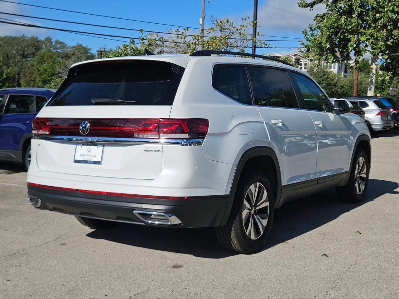 2026 Volkswagen Atlas 2.0T SE
