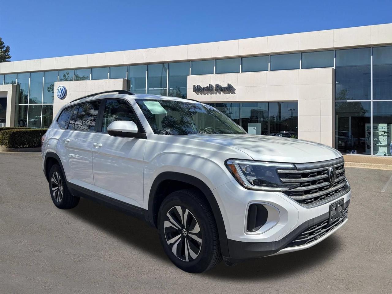 2026 Volkswagen Atlas 2.0T SE