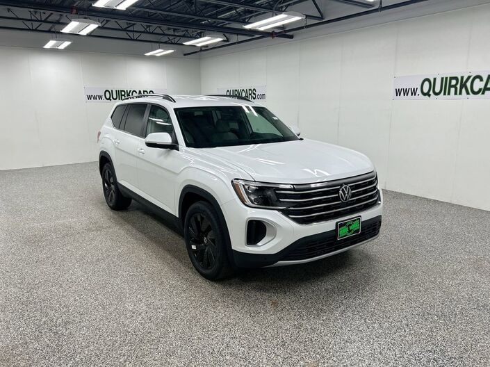 2026 Volkswagen Atlas 2.0T SE w/Technology Oshkosh WI