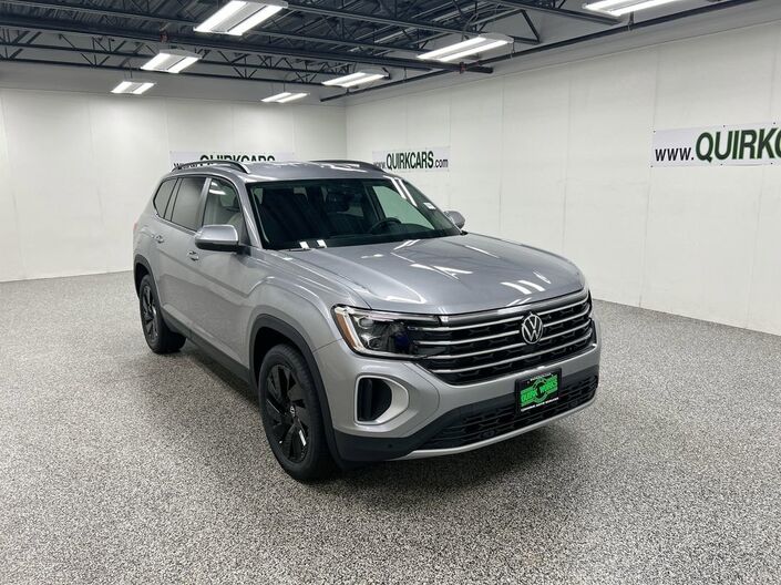 2026 Volkswagen Atlas 2.0T SE w/Technology Oshkosh WI
