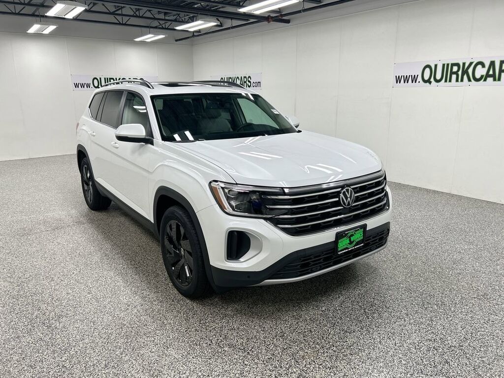 2026 Volkswagen Atlas 2.0T SE w/Technology Oshkosh WI