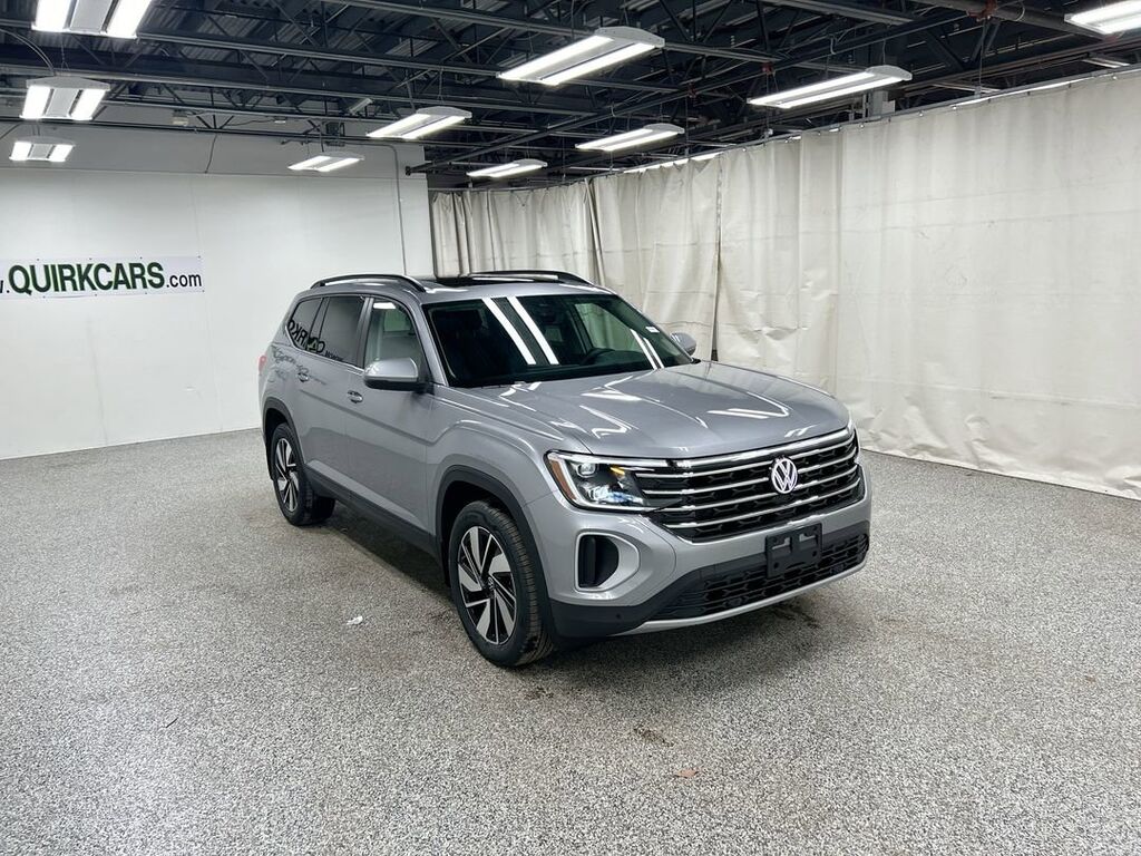 2026 Volkswagen Atlas 2.0T SE w/Technology Oshkosh WI