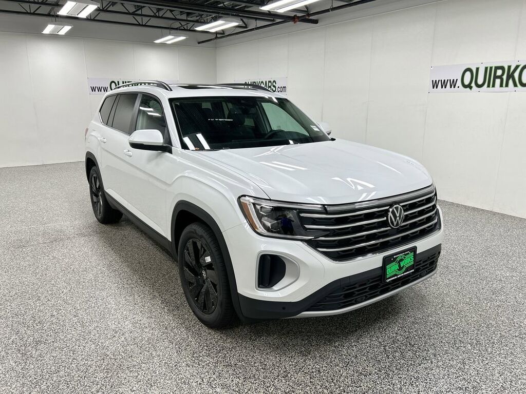 2026 Volkswagen Atlas 2.0T SE w/Technology Oshkosh WI