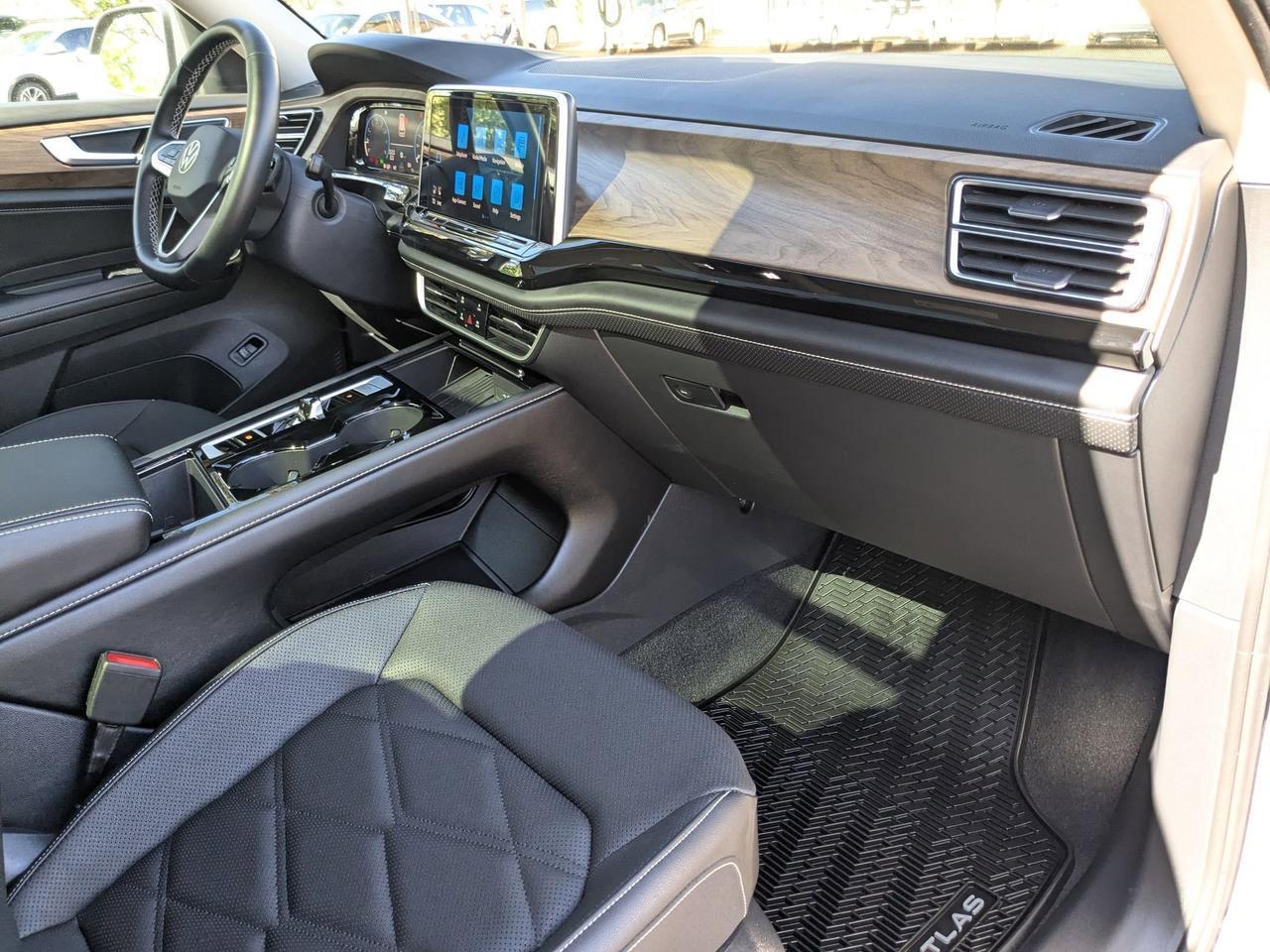 2026 Volkswagen Atlas 2.0T SE w/Technology San Antonio TX