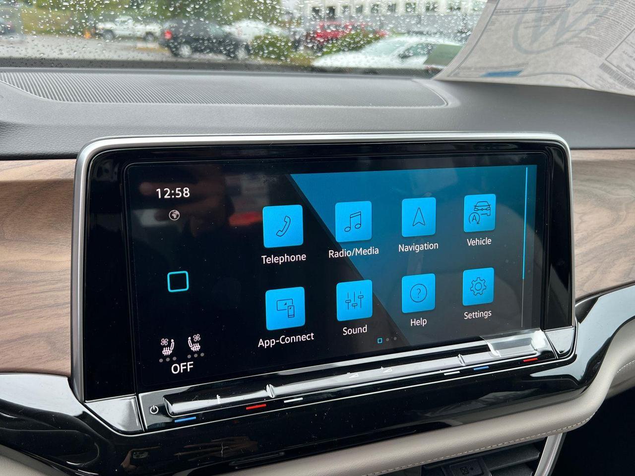 2026 Volkswagen Atlas 2.0T SE w/Technology Hagerstown MD