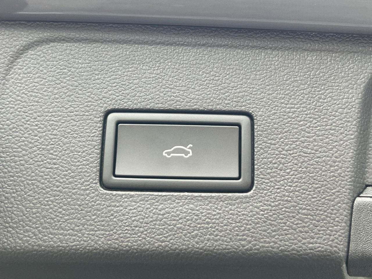 2026 Volkswagen Atlas 2.0T SE w/Technology Hagerstown MD