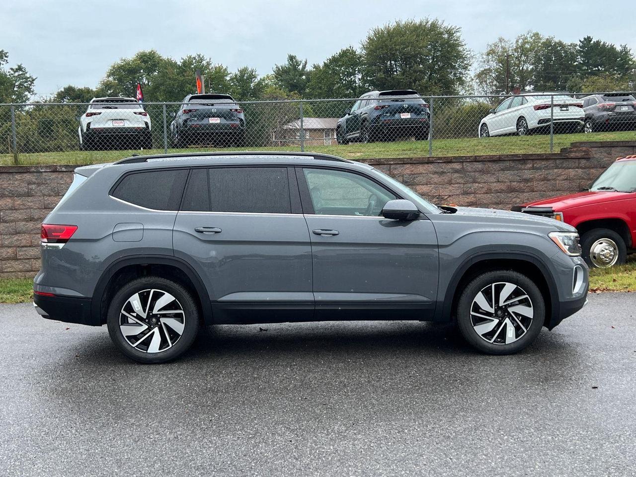 2026 Volkswagen Atlas 2.0T SE w/Technology Hagerstown MD