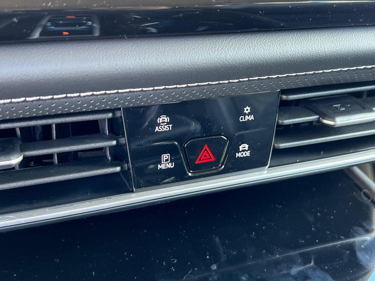 2026 Volkswagen Atlas 2.0T SE w/Technology Hagerstown MD