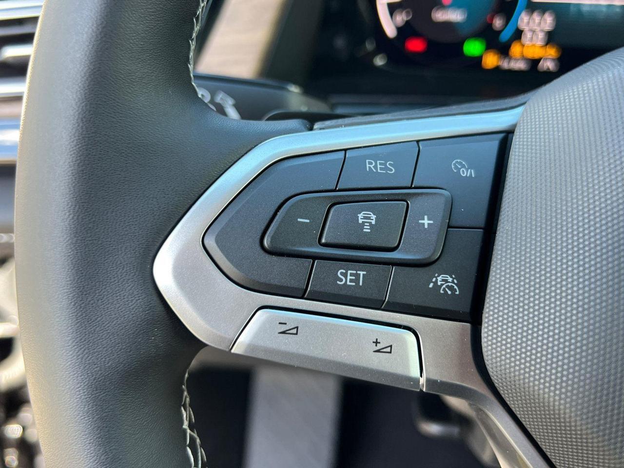 2026 Volkswagen Atlas 2.0T SE w/Technology Hagerstown MD