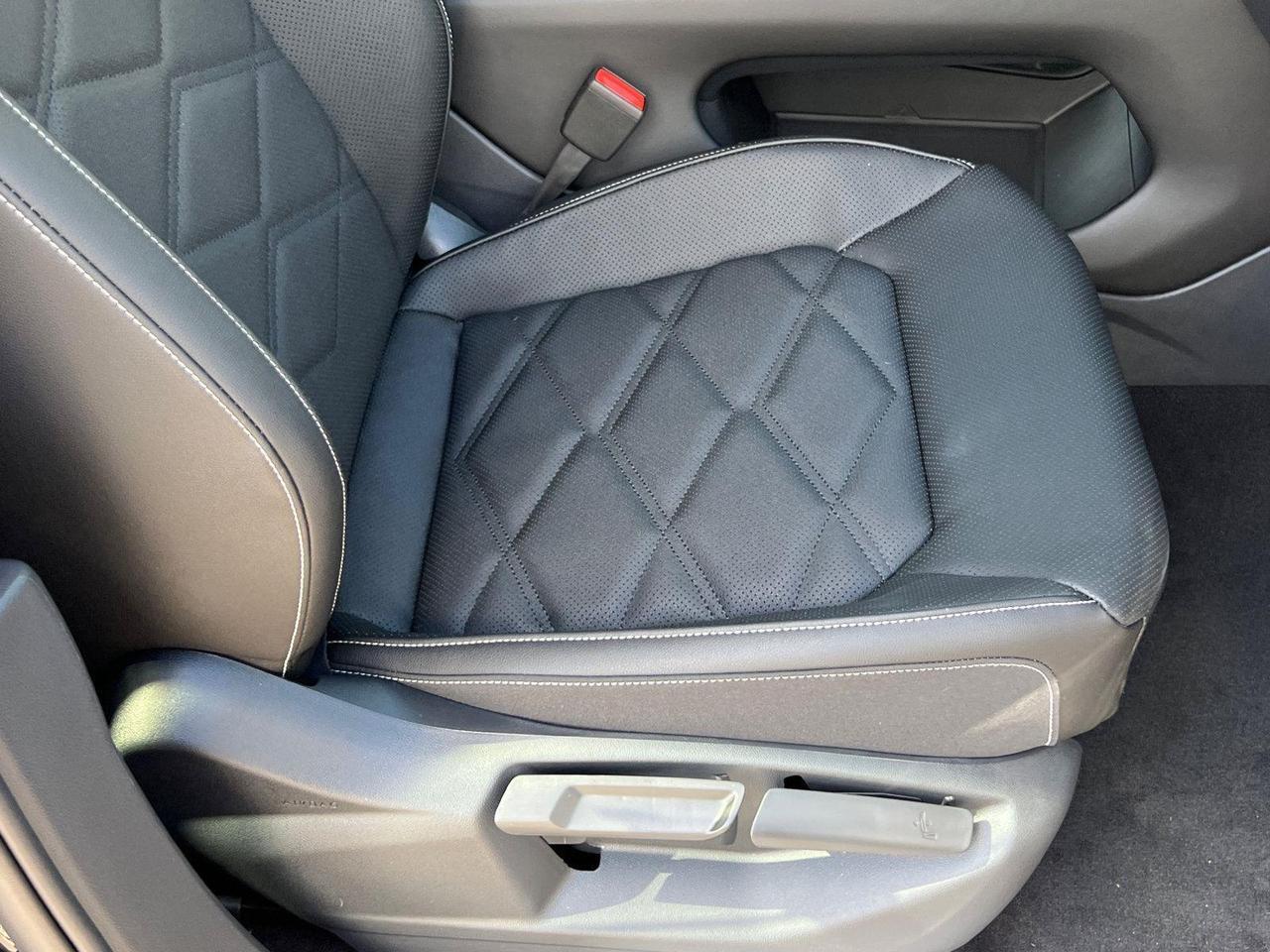 2026 Volkswagen Atlas 2.0T SE w/Technology Hagerstown MD