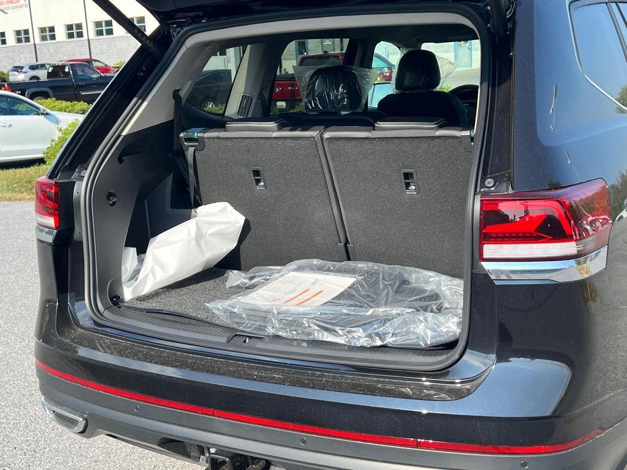 2026 Volkswagen Atlas 2.0T SE w/Technology Hagerstown MD