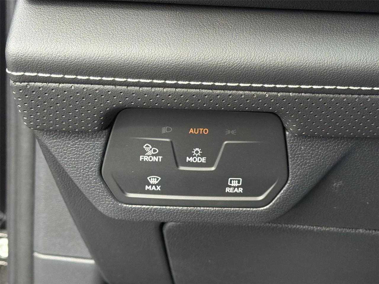 2026 Volkswagen Atlas 2.0T SE w/Technology Hagerstown MD