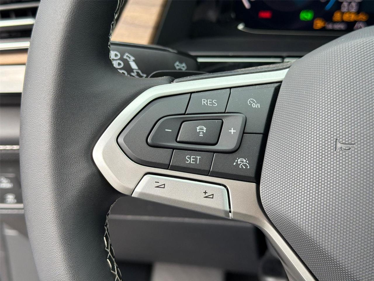 2026 Volkswagen Atlas 2.0T SE w/Technology Hagerstown MD