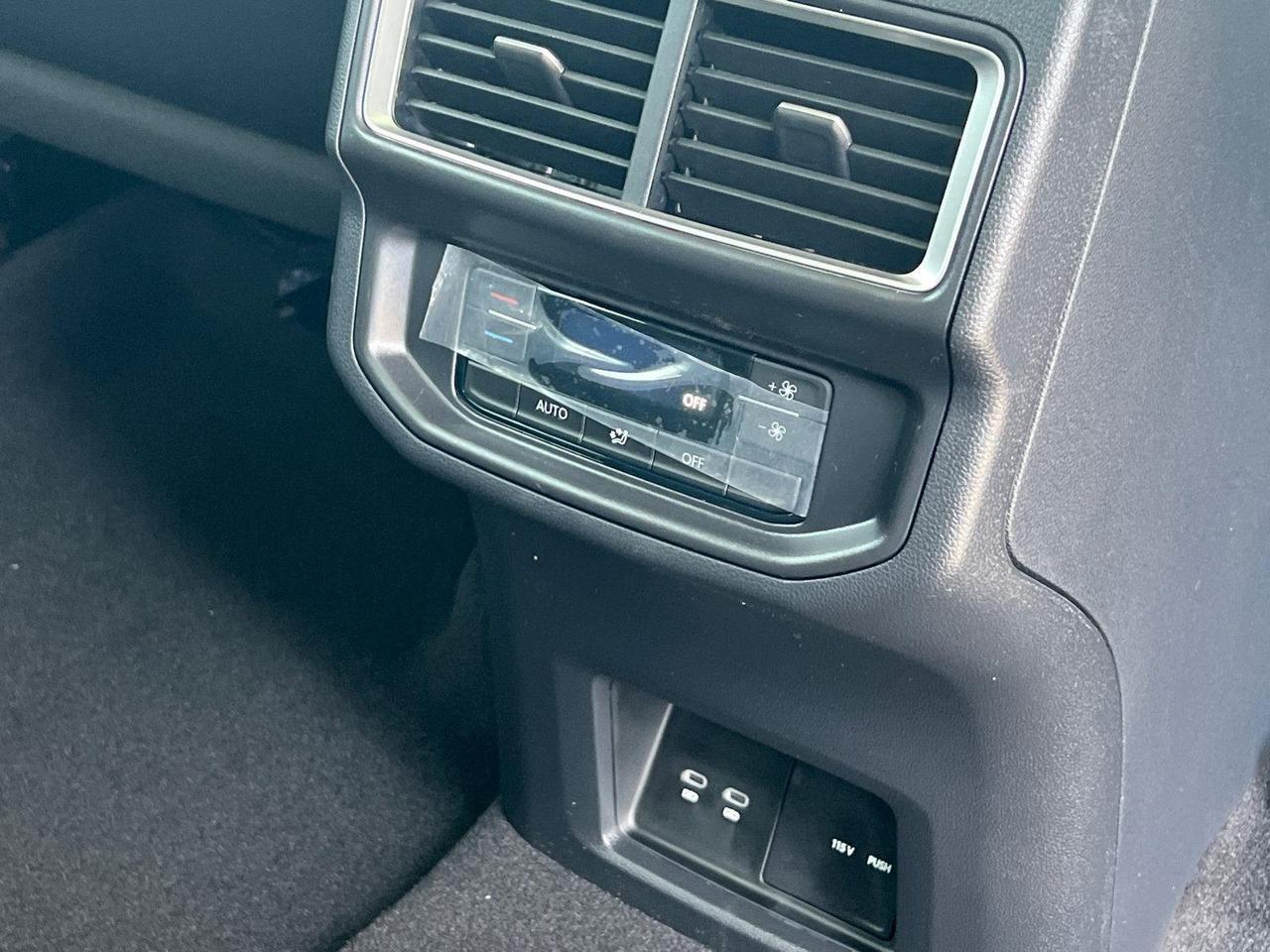 2026 Volkswagen Atlas 2.0T SE w/Technology Hagerstown MD