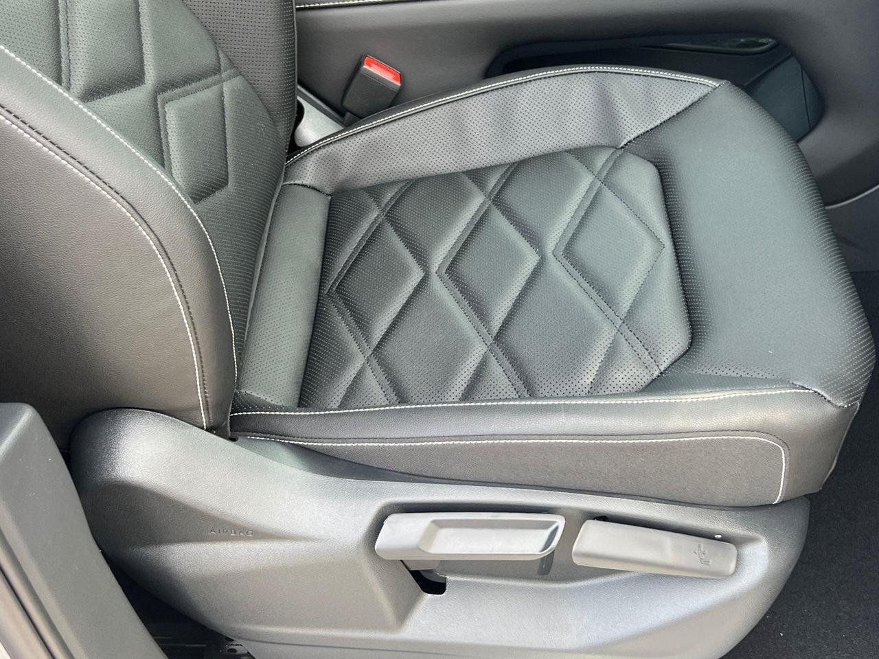 2026 Volkswagen Atlas 2.0T SE w/Technology Hagerstown MD