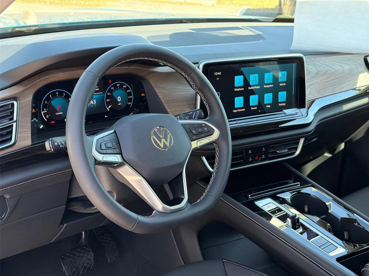 2026 Volkswagen Atlas 2.0T SE w/Technology Hagerstown MD