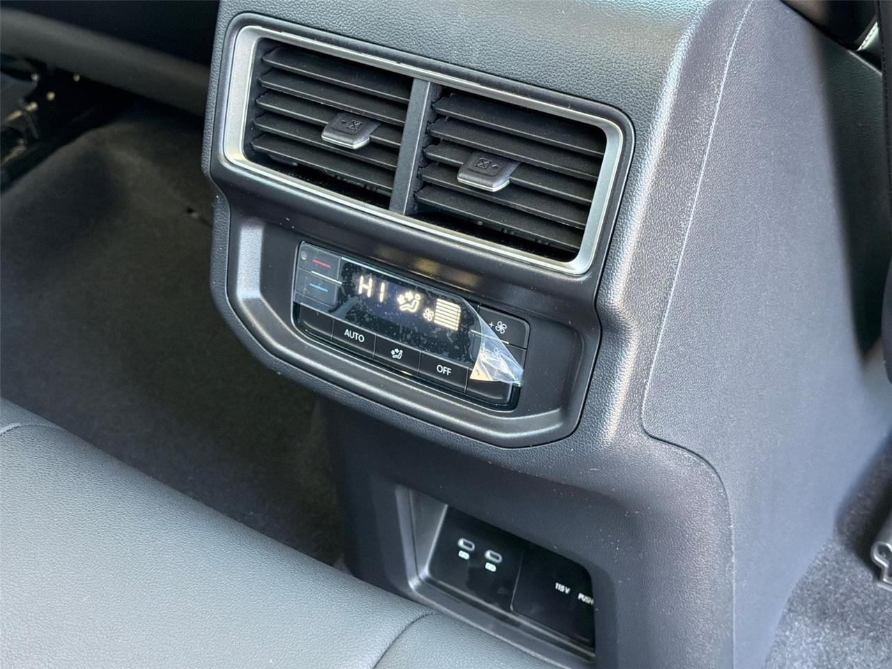 2026 Volkswagen Atlas 2.0T SE w/Technology Hagerstown MD