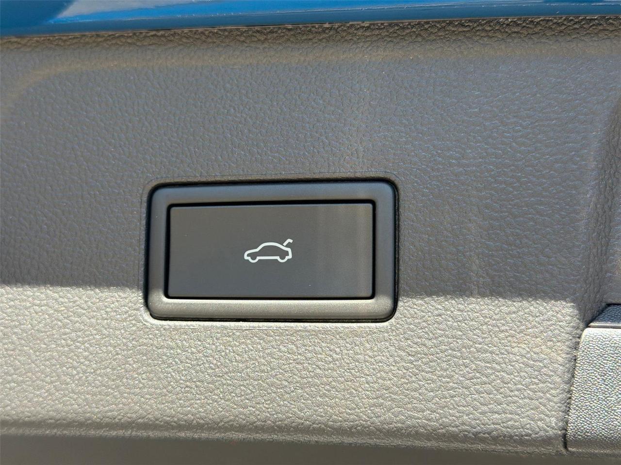 2026 Volkswagen Atlas 2.0T SE w/Technology Hagerstown MD