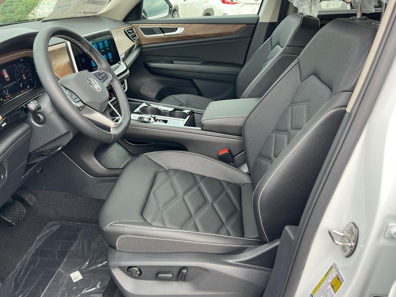 2026 Volkswagen Atlas 2.0T SE w/Technology Hagerstown MD