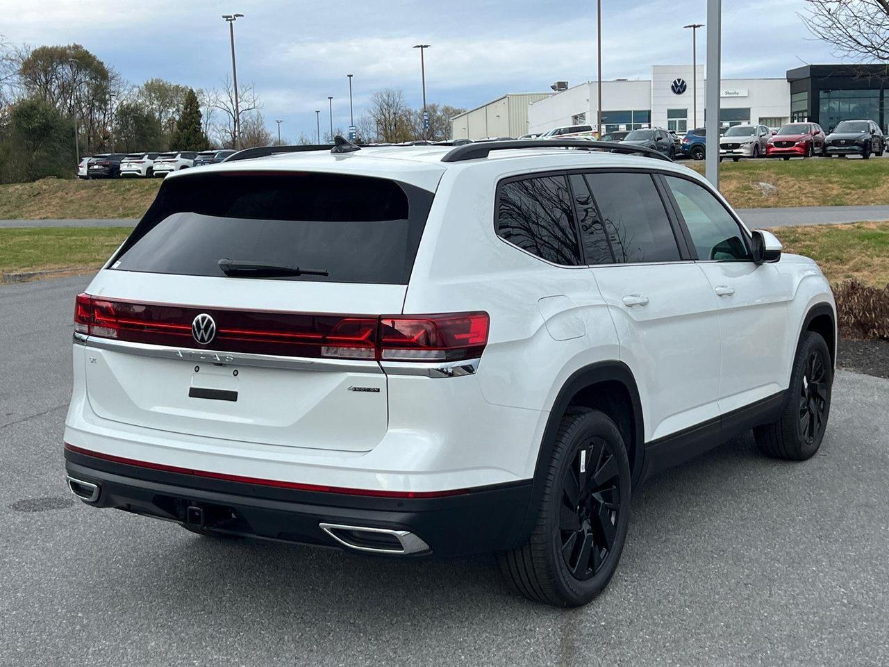 2026 Volkswagen Atlas 2.0T SE w/Technology Hagerstown MD